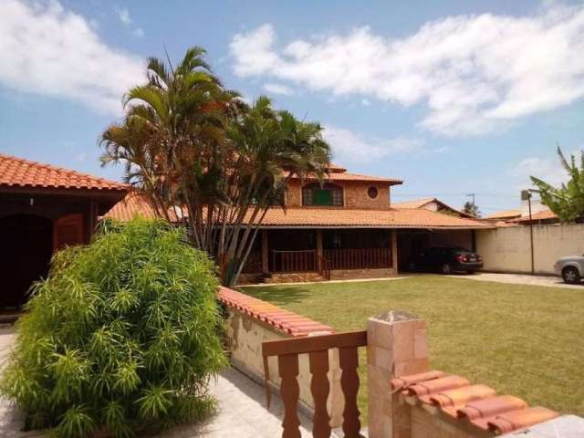 Casa para Venda em Saquarema, Boqueirão, 7 dormitórios, 1 suíte, 2 banheiros, 3 vagas