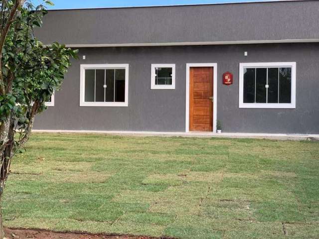 Casa para Venda em Saquarema, Areal, 2 dormitórios, 2 suítes, 1 banheiro, 2 vagas