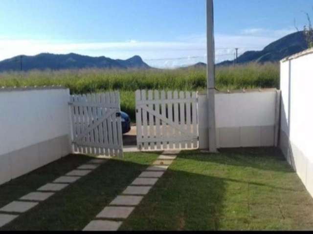 Casa para Venda em Saquarema, Serra de Mato Grosso, 1 dormitório, 1 banheiro, 1 vaga