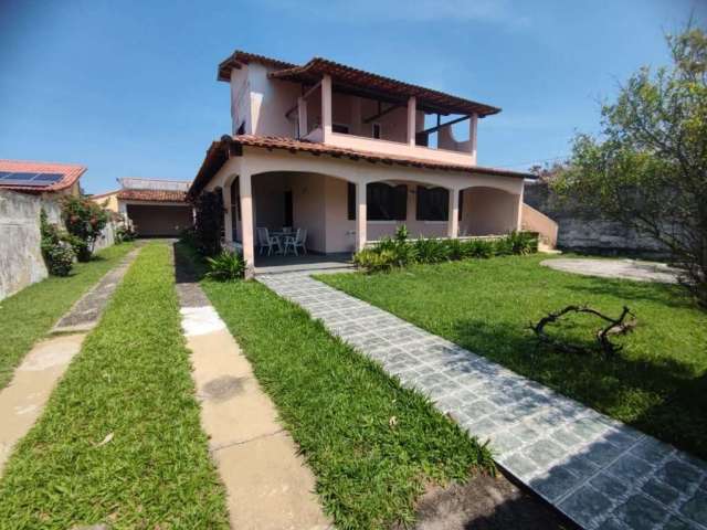 Casa para Venda em Saquarema, Boqueirão, 5 dormitórios, 2 suítes, 3 banheiros, 2 vagas