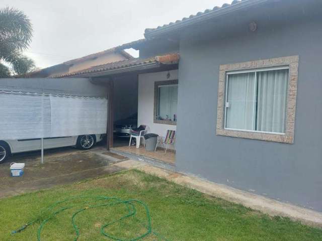 Casa para Venda em Saquarema, Madressilva, 2 dormitórios, 1 banheiro, 2 vagas