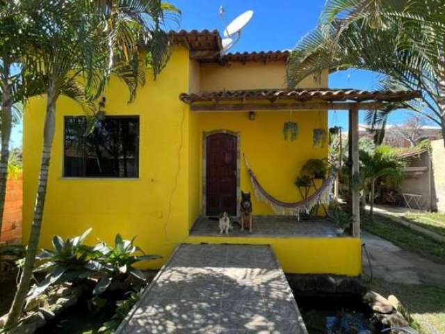 Casa para Venda em Saquarema, Aterrado (bacaxá), 3 dormitórios, 1 suíte, 1 banheiro, 2 vagas