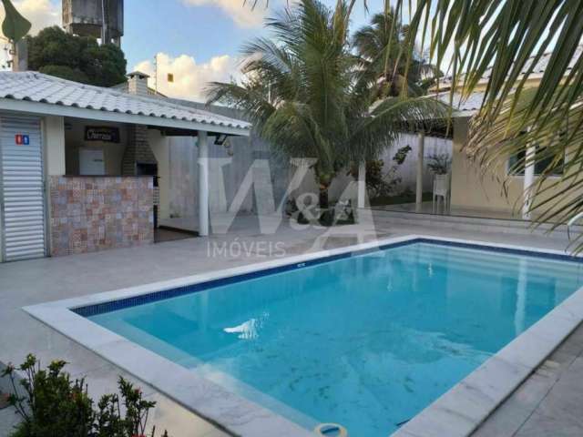 Casa em condomínio fechado com 3 quartos à venda na Barra do Jacuípe, Camaçari  por R$ 730.000