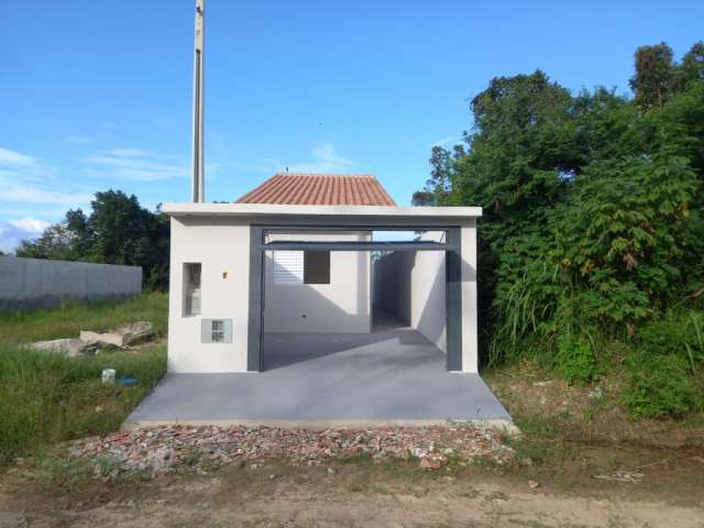 Casa Nova  com 2 quartos no Morro do Algodão