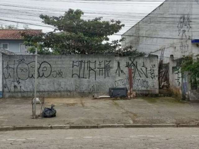 Terreno Frente Mar no Aruan com escritura