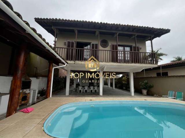 Casa na Praia com Piscina e Churrasqueira - Praia da Enseada - Guarujá/SP