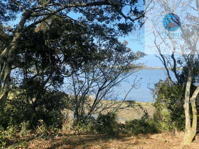 Ocean Vende: Jardim Interlagos, Terreno, Plano, vista para lagoa, 720m2, poço artesiano