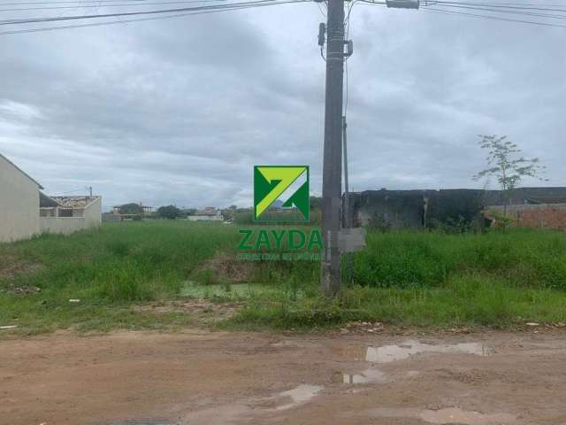 Terreno plano com 450 m², no bairro Recanto dos Paratis, em Barra de São João.