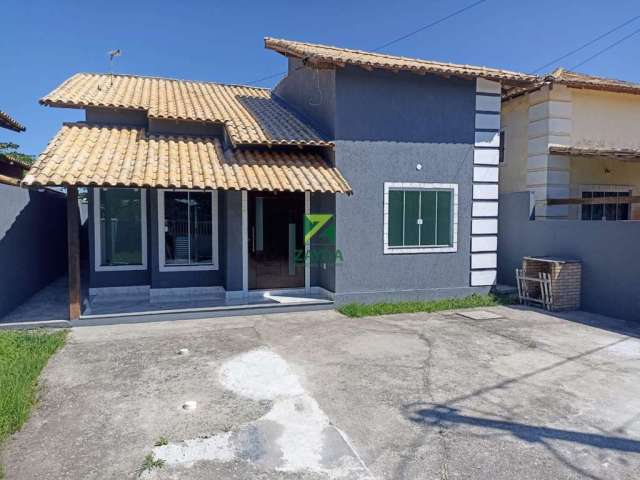 Casa  independente, com 02 quartos e quintal, no bairro Peixe Dourado I, em Barra de São João.