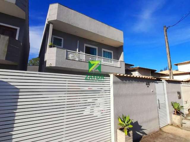 Casa com 2 quartos à venda na Peixe Dourado II, 400, Peixe Dourado, Casimiro de Abreu, 150 m2 por R$ 440.000