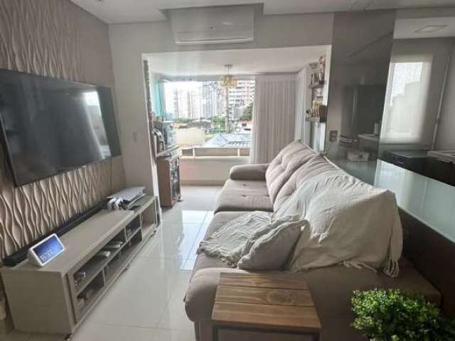 Apartamento mobiliado com 2 quartos, 58m2