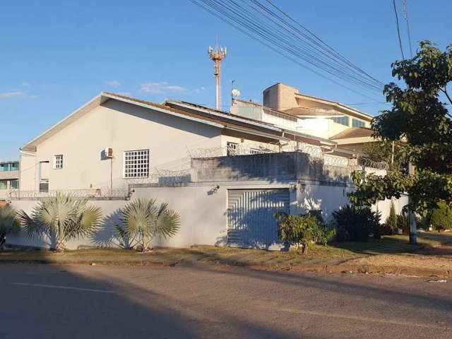 Sobrado de 4 quartos Residencial e comercial a venda no Gentil Meireles, 456m²