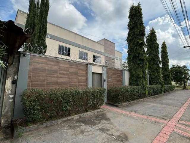 Casa Comercial no Jd Presidente.