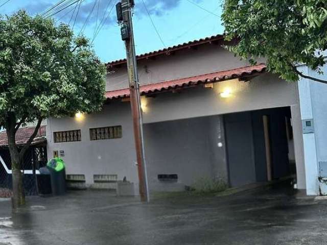 Casa 3 quartos, 1 suíte, 3 banheiros