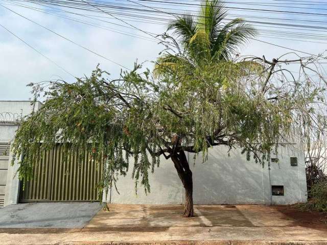 Casa de 3 Quartos, sendo uma suíte no Setor Brisa da Mata