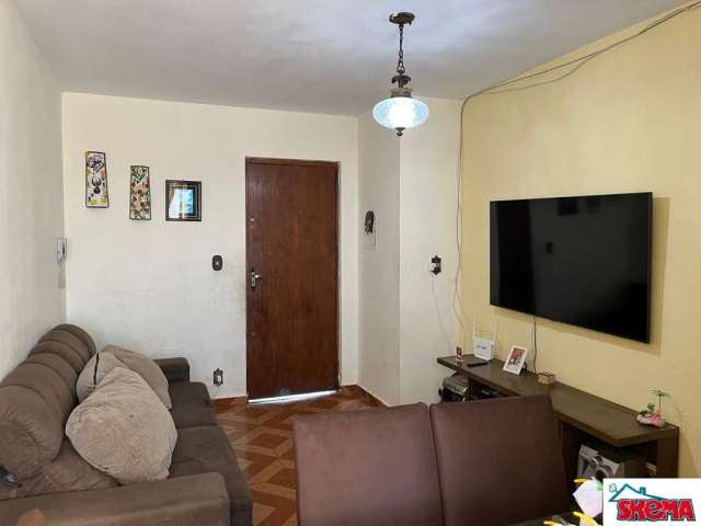 Apartamento a venda na Fazenda da Juta por R$ 220.000,00