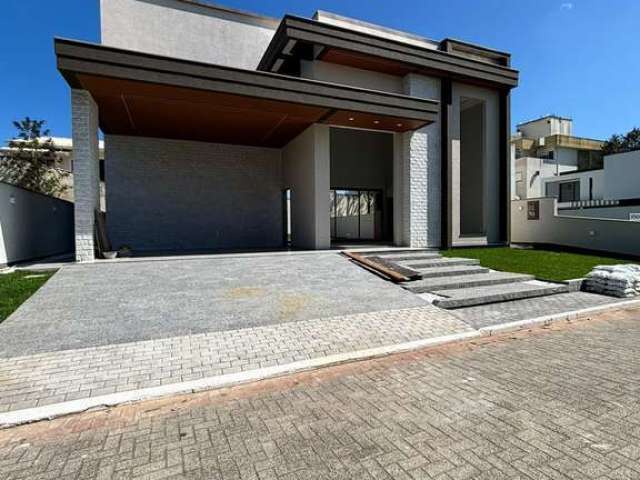 Casa Alto Padrão em Ingleses Norte, Florianópolis/SC