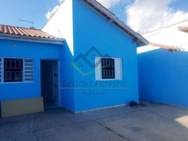 Casa com 2 dormitórios para alugar, 72 m² por R$ 1.768,00 - Vila Urupês - Suzano/SP