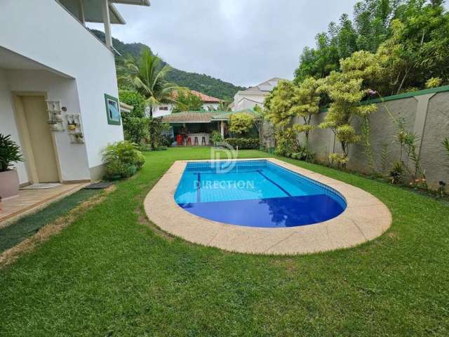 Casa em condomínio fechado com 3 quartos à venda na Estrada Vereador Alceu de Carvalho, Vargem Grande, Rio de Janeiro, 558 m2 por R$ 3.200.000