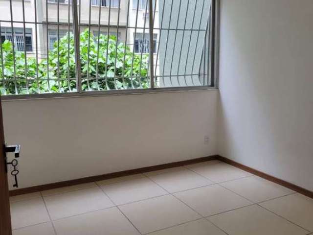 Apartamento com 3 dormitórios à venda, 110 m² por R$ 658.000,00 - Icaraí - Niterói/RJ