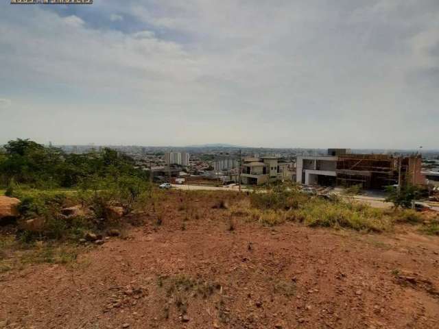 Terreno em condomínio fechado à venda na Rua Plinio de Almeida, 380, Parque Três Meninos, Sorocaba por R$ 479.000