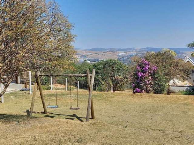 Terreno à venda no Pinheirinho em Vinhedo/SP