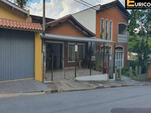 Casa à venda no Centro em Vinhedo/SP