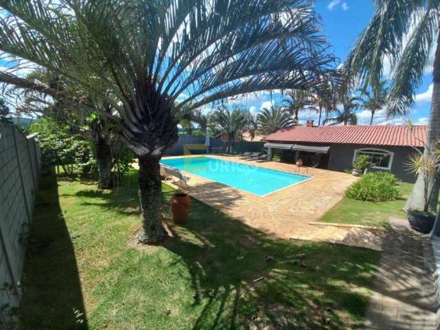 Casa em condomínio à venda no Condomínio Chácaras do Lago em Vinhedo/SP