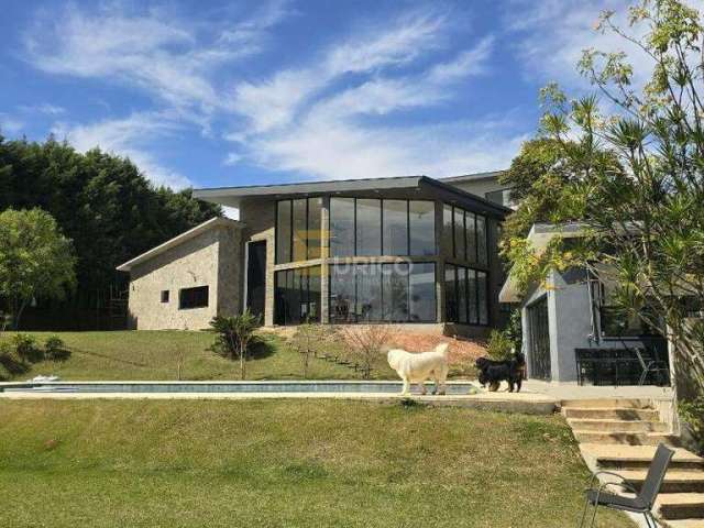 A CASA DOS SONHOS, com 9 quartos, espaçosa e integrada, terreno 4.000m² ; luxo e natureza em harmonia na cidade de Vinhedo interior de SP.