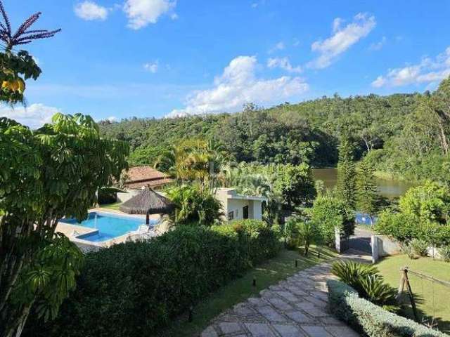 Casa a venda com 03 suites no Condomínio Chácaras do Lago em Vinhedo