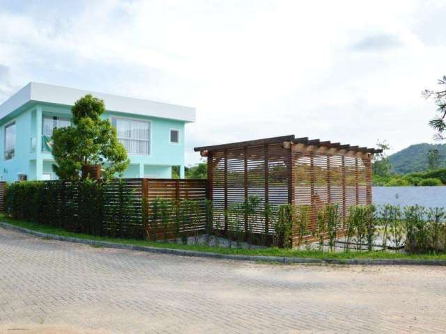 Casa para Venda em Florianópolis, Canasvieiras, 4 dormitórios, 2 suítes, 4 banheiros, 2 vagas