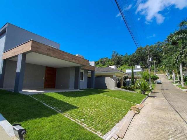 Casa para Venda em Florianópolis, Cachoeira Do Bom Jesus, 3 dormitórios, 3 suítes, 4 banheiros, 2 vagas