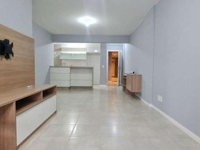 Apartamento para Venda em Florianópolis, Centro, 2 dormitórios, 1 suíte, 2 banheiros, 1 vaga