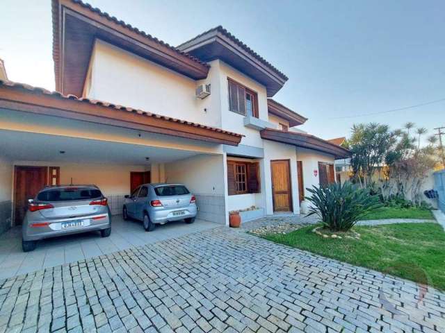 Casa para Venda em Florianópolis, Córrego Grande, 6 dormitórios, 3 suítes, 6 banheiros, 4 vagas