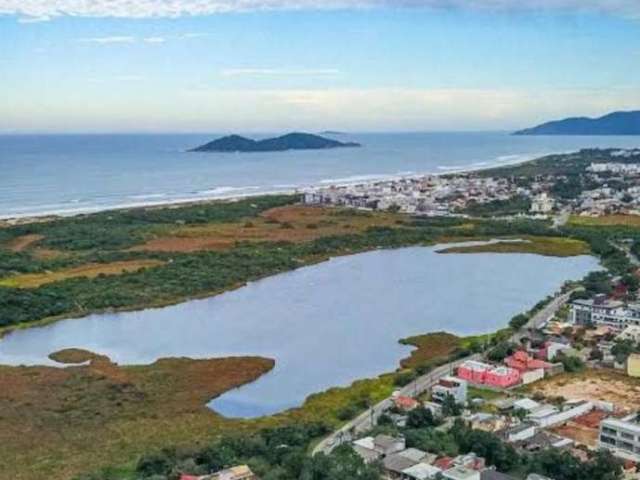 Casa para Venda em Florianópolis, Rio Tavares, 3 dormitórios, 1 suíte, 2 banheiros, 2 vagas