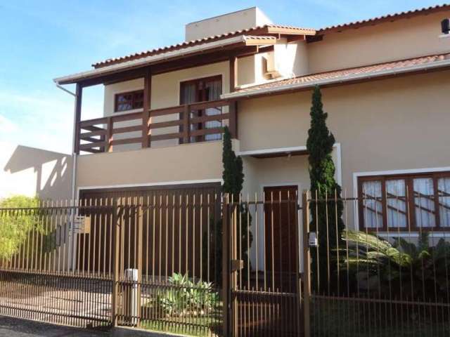 Casa para Venda em Florianópolis, Carianos, 4 dormitórios, 1 suíte, 3 banheiros, 2 vagas