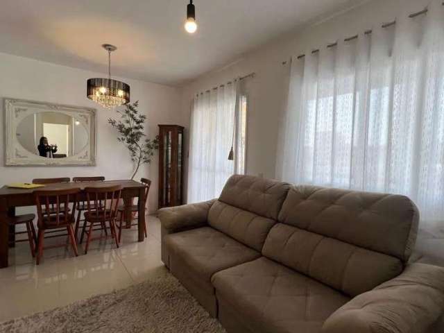 Apartamento para Venda em Florianópolis, Monte Cristo, 2 dormitórios, 1 banheiro, 1 vaga