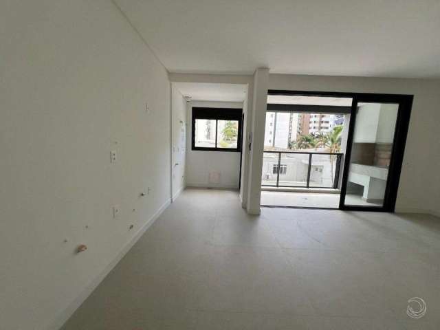 Apartamento para Venda em Florianópolis, Centro, 2 dormitórios, 1 suíte, 1 banheiro, 1 vaga