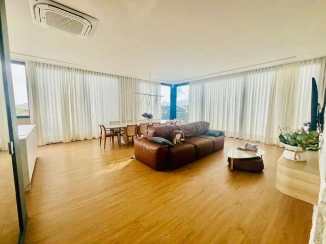 Apartamento para Venda em Florianópolis, Campeche, 3 dormitórios, 3 suítes, 4 banheiros, 2 vagas