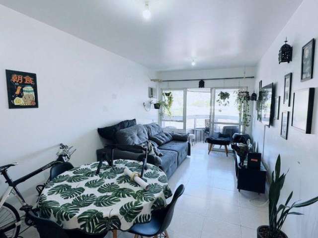 Apartamento para Venda em Florianópolis, Centro, 2 dormitórios, 2 banheiros, 1 vaga