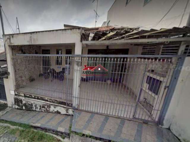 Impecável casa à venda em São Francisco, SP: 3 quartos, 1 suíte, 2 salas, 2 banheiros, 2 vagas de garagem, 136m².