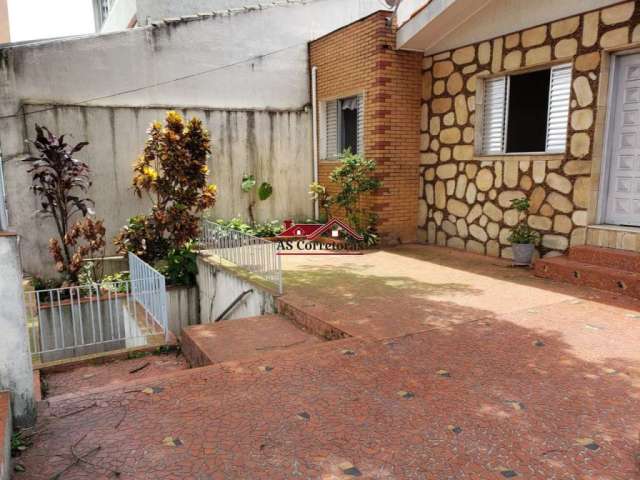 Casa à venda na Campesina, em Osasco.