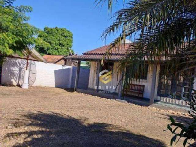 Casa com 2 dormitórios à venda, 75 m² por R$ 300.000,00 - Centro - Canelinha/SC