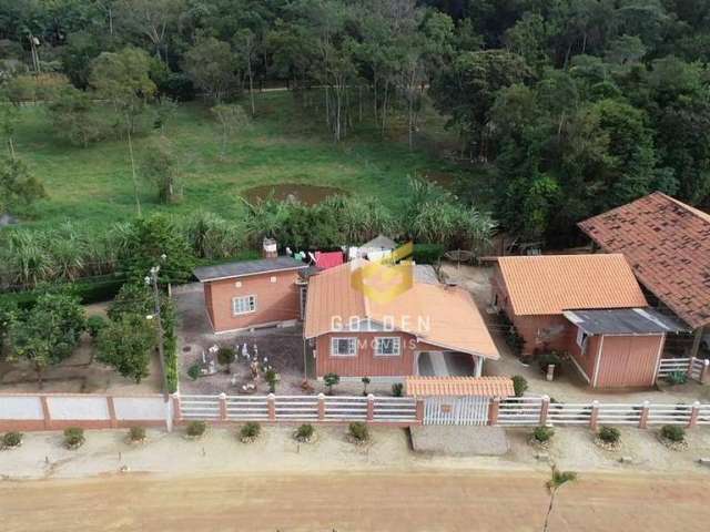 Sítio com 4 dormitórios à venda, 1750 m² por R$ 750.0 - Ctg Silva Neto - Canelinha/SC