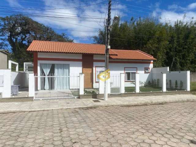 Casa com 3 dormitórios à venda, 135 m² por R$ 850.000,00 - Centro - Tijucas/SC