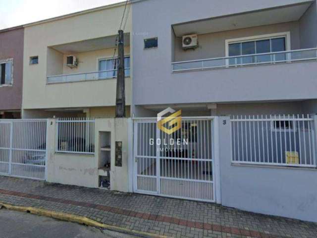 Sobrado com 3 dormitórios à venda, 120 m² por R$ 780.000,00 - Morretes - Itapema/SC