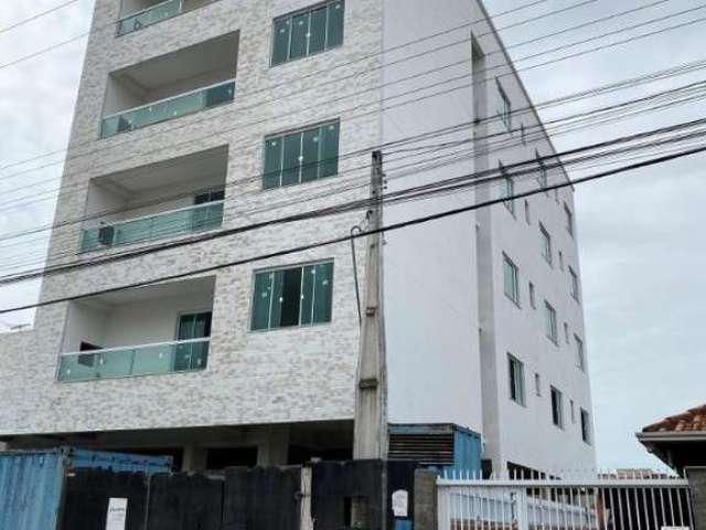 Apartamento em Camboriú no bairro Cedro, ótima localização região tranquila.