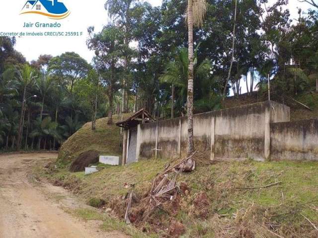 Sitio localizado em Camboriú