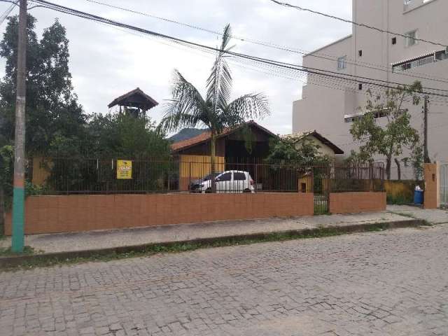 Terreno à venda, 618.93 m  no centro de CAMBORIU  -  SC