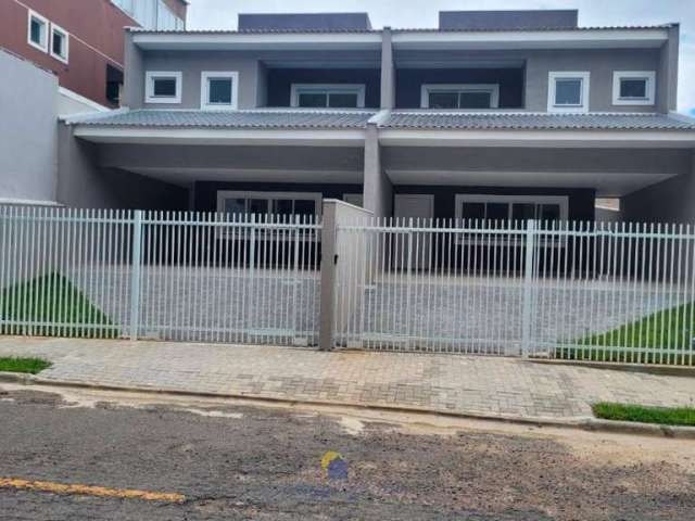 Excelente Sobrado Novo com 3 suítes, 300m² de terreno, à venda em São José dos Pinhais, Aristocrata